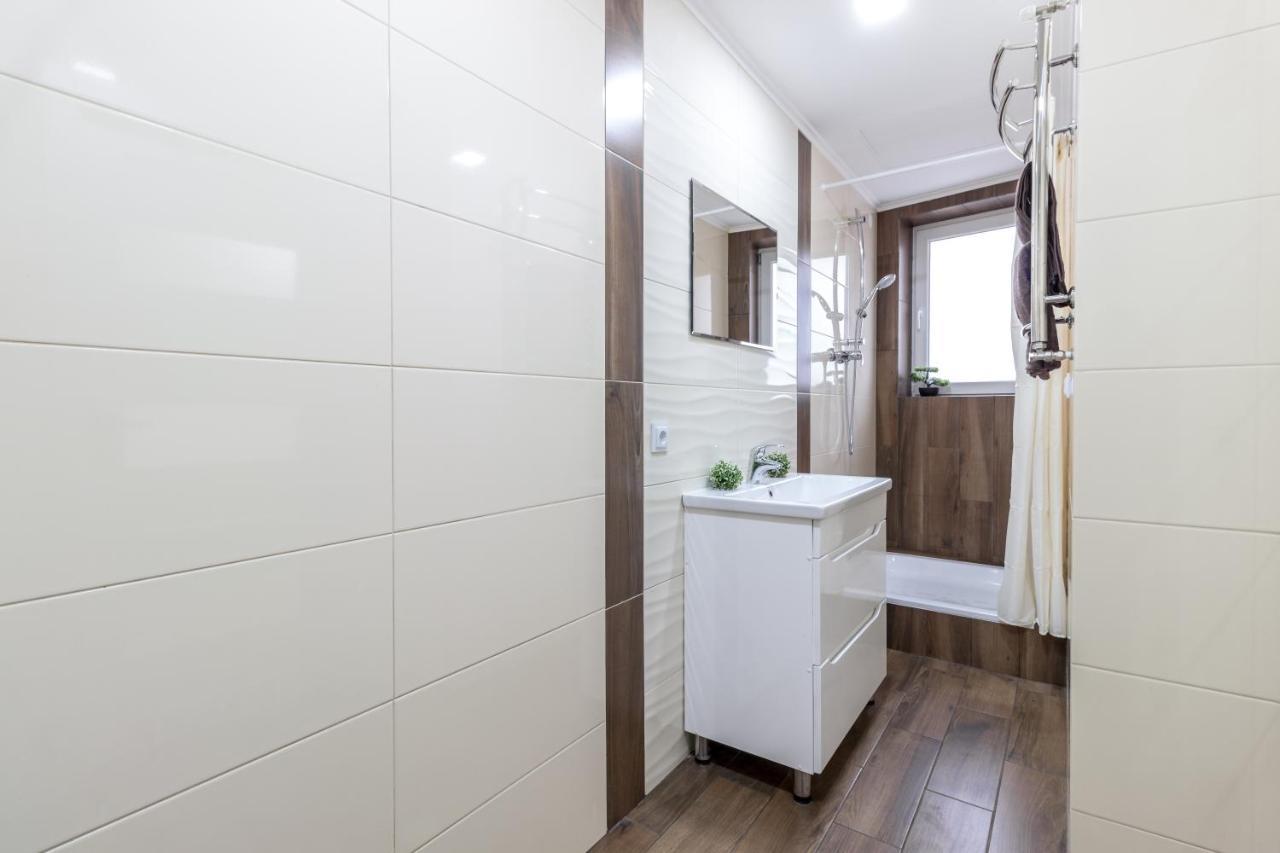 City Center Vip Studio Apartment Лвив Екстериор снимка